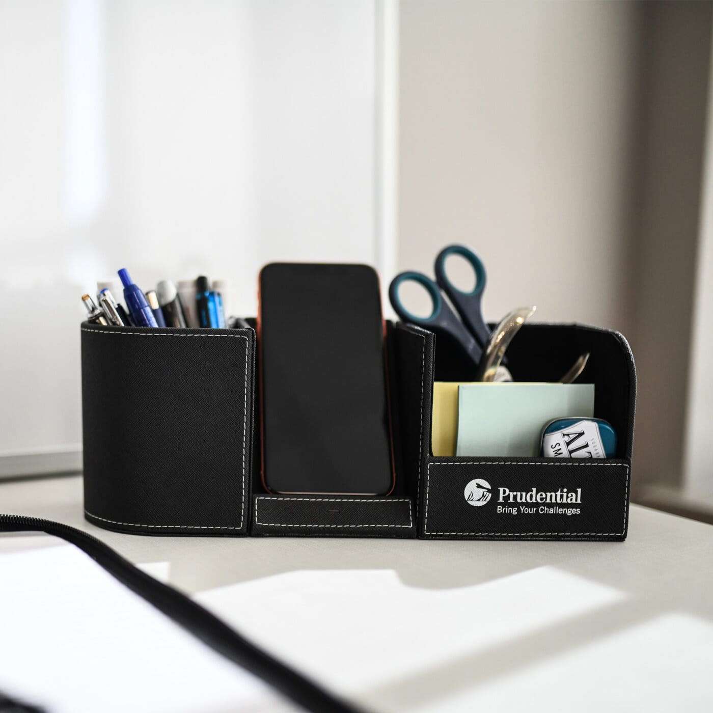 Truman Wireless Charging Desk Organizer